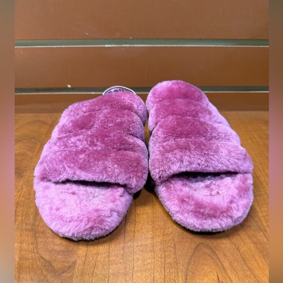 UGG Shoes - UGG Fuzzy Mauve Women's Slippers